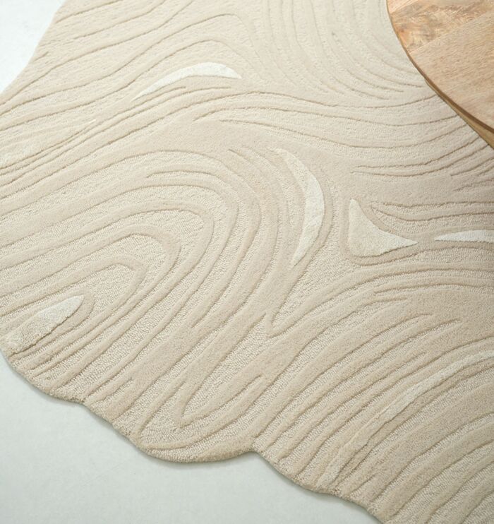 Handmade rugs Dubai including tufted rugs, dining table rugs, and outdoor rugs for stylish home floorings