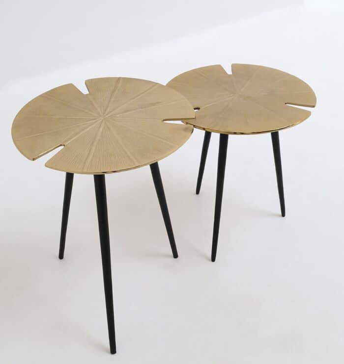 Luxury modern side table by Ramsha Home رمشا المنزل for stylish interiors
