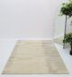 Luxury handmade rug Dubai – best tufted carpet for stylish living room and bedroom flooring.