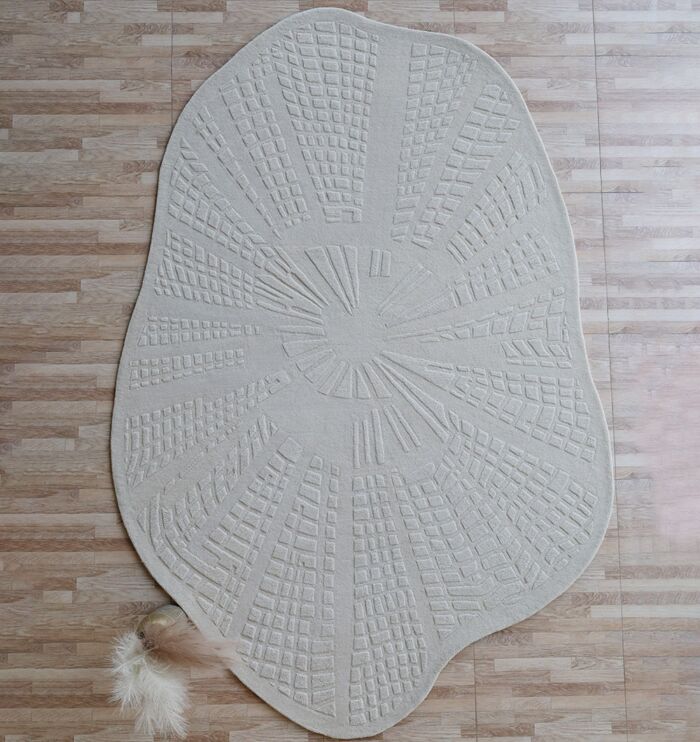 Handmade rugs by Ramsha Home رمشا المنزل with artisanal craftsmanship for modern interiors