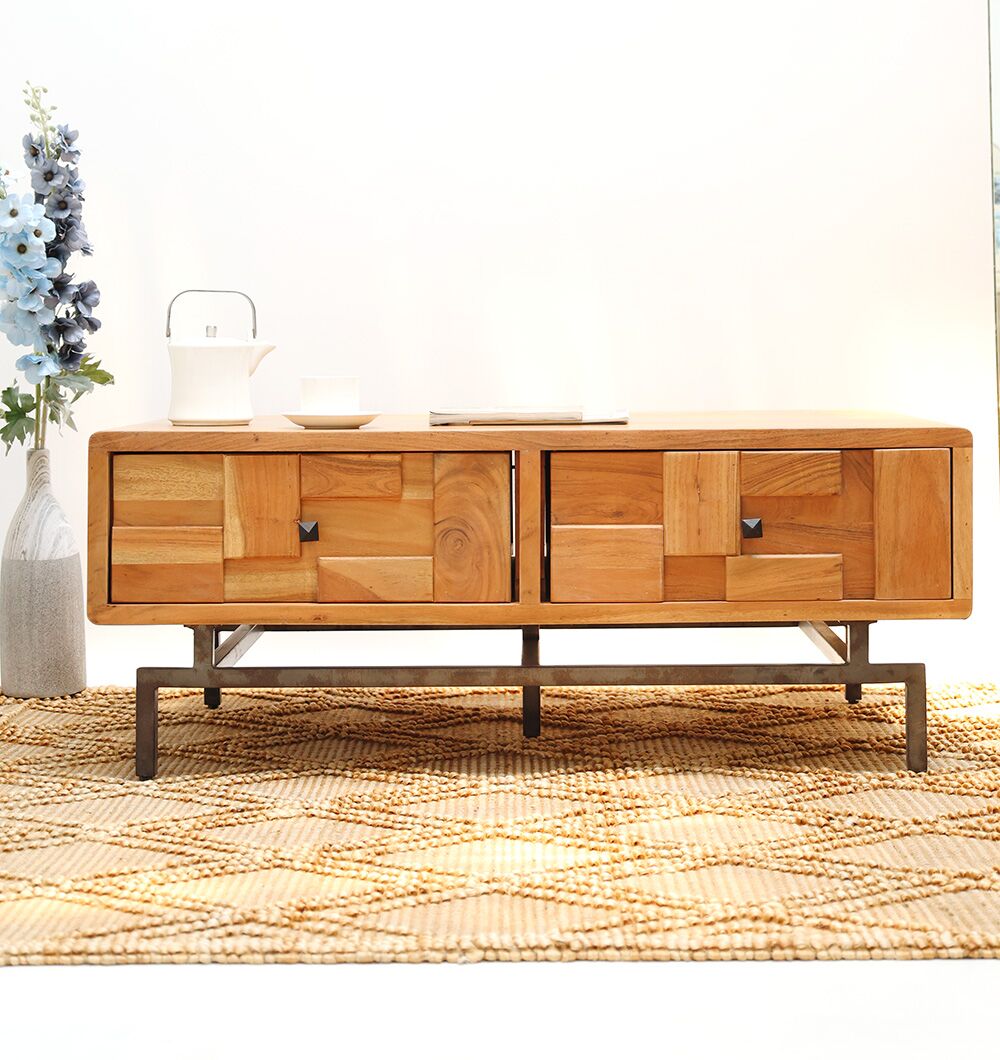 Coffee Table – Modern Living Room Furniture in Dubai by Ramsha Home Modern coffee table by Ramsha Home رمشا المنزل – stylish living room furniture Dubai