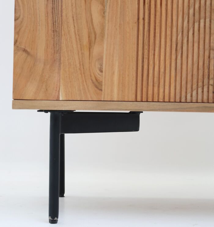Modern two door cabinet by Ramsha Home رمشا المنزل for stylish storage and home interiors