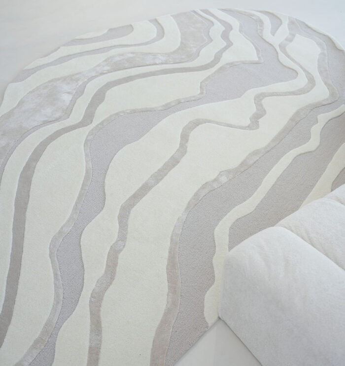 Close-up of multicolor handmade area rug HTWV-127 showing texture and weave