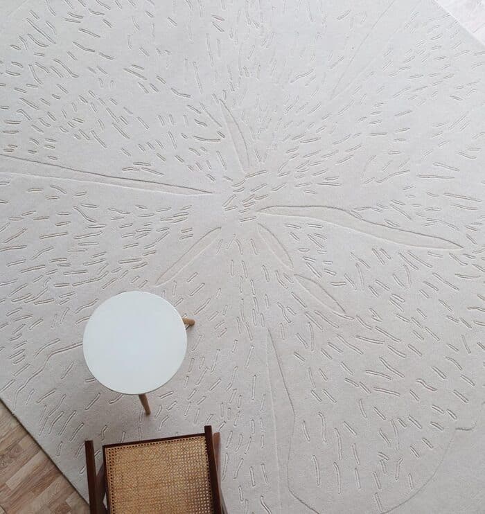Handmade tufted rug designed in Dubai, premium rugs and carpets for indoor and outdoor floorings