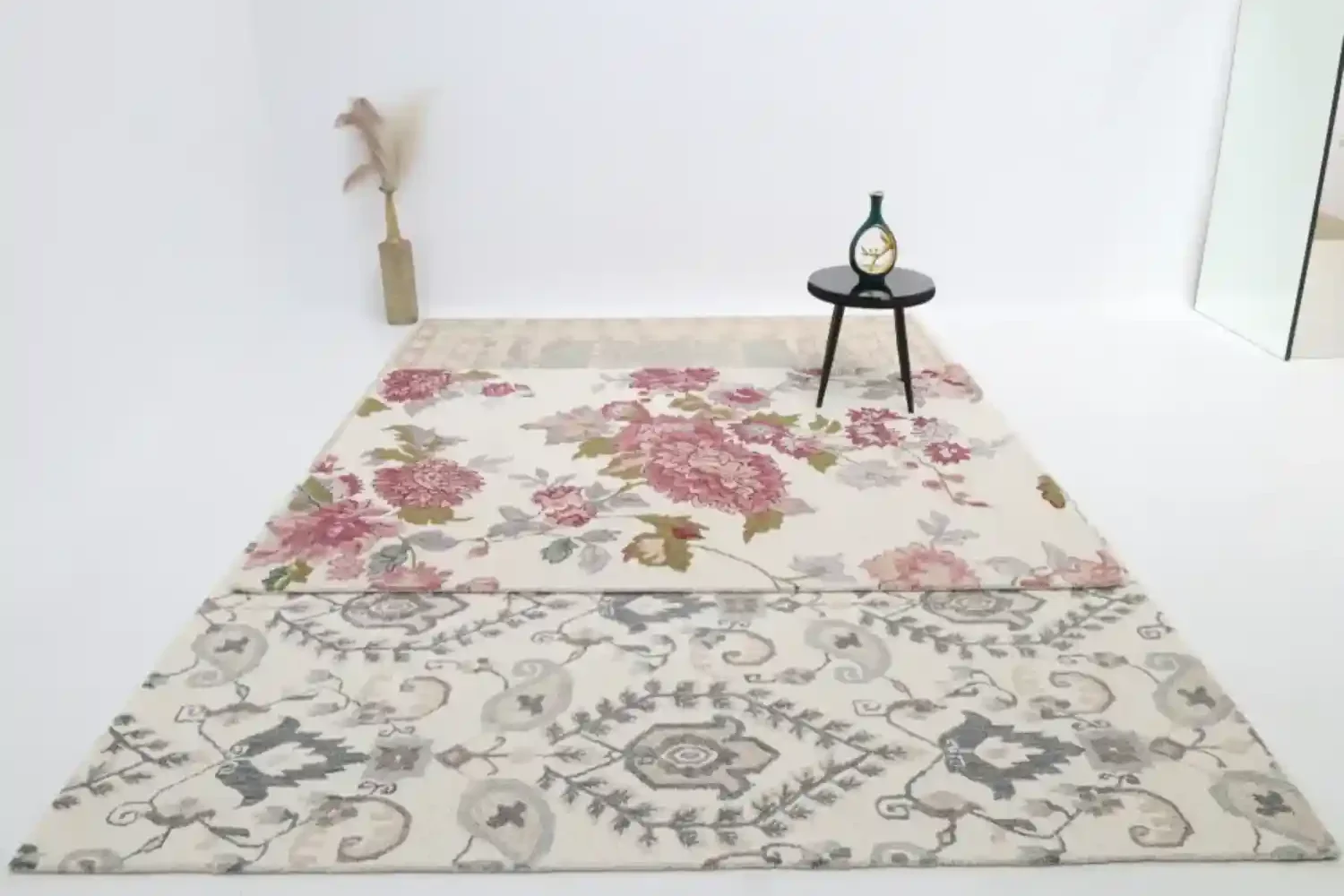 Handmade rug designed for elegant indoor and outdoor floorings