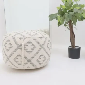 pouf
