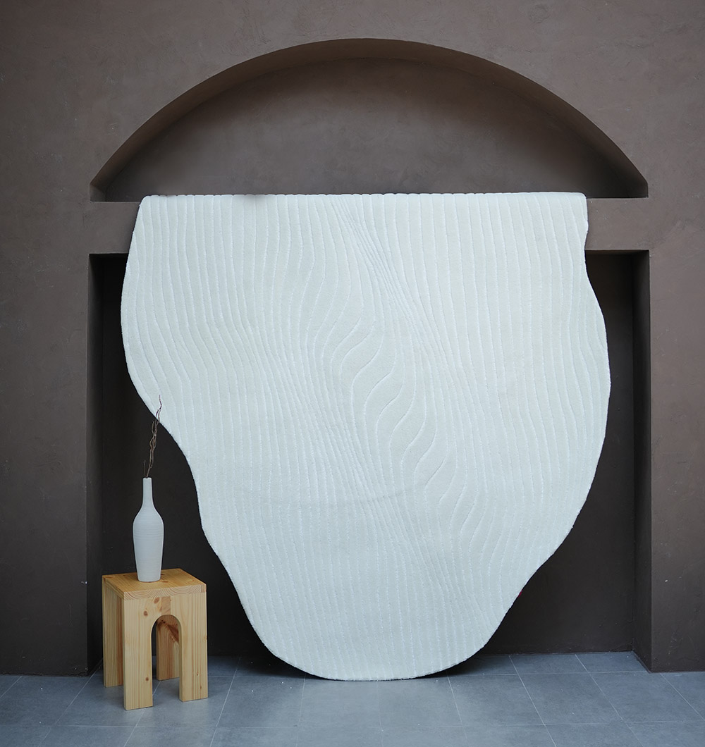 HTWV-101 2 Shape Area White Color Handmade Rug - HTWV 101 (200x300cm) - الصورة 1