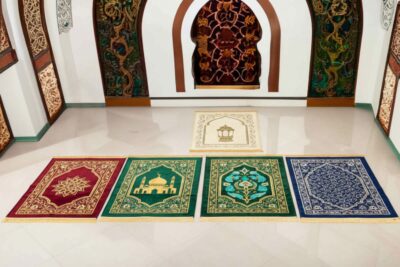 Check Out Our Prayer Mats in Bulk in UAE